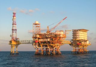 La qatarí Qatar Petroleum y la Estadounidense ExxonMobil recibieron los permisos de exploración y explotación en la Cuenca Malvinas Oeste